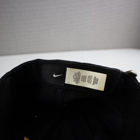 Nike Embroidered "6" Strapback Hat - Picture 8 of 8